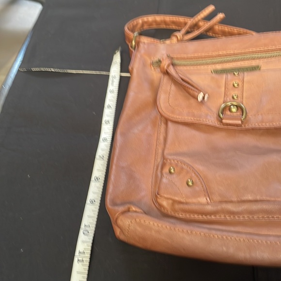 NWT Stone Mountain Crossbody Bag - Picture 4 of 8